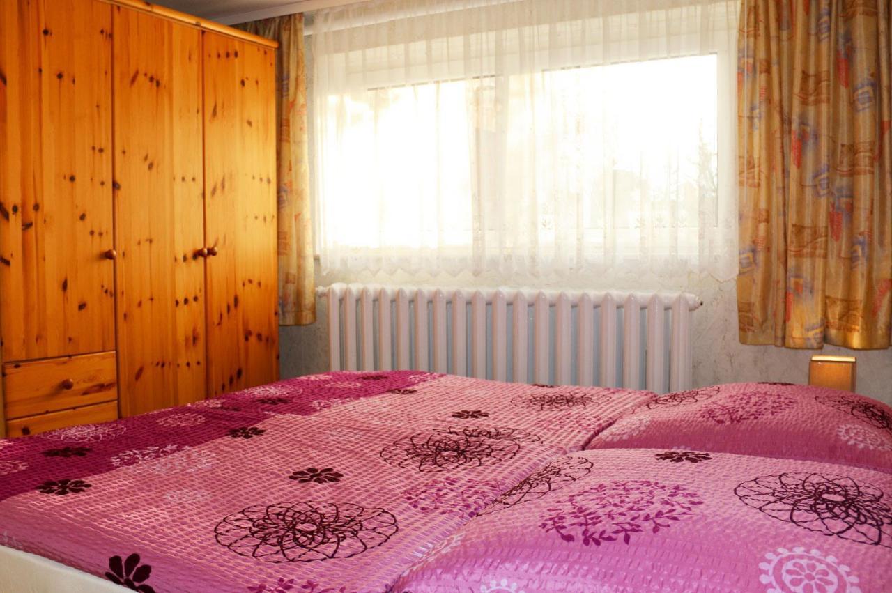 Ferienwohnung In Кюлунгсборн Экстерьер фото